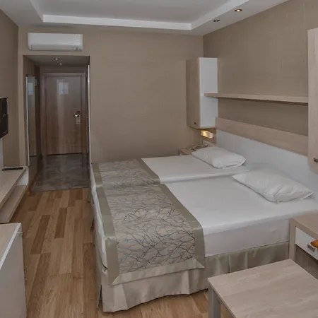 Riviera Hotel & Spa-2