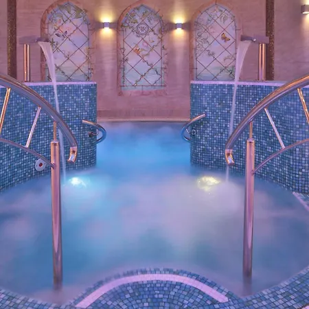 Retro Riverside Wellness Resort-2