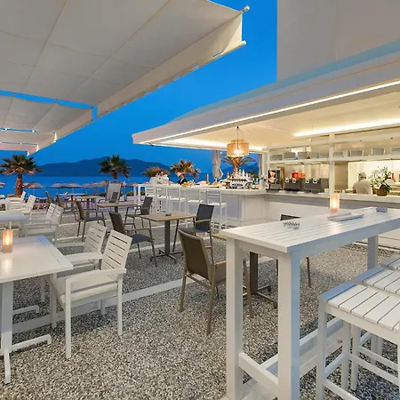 The Beachfront Hotel Adult Only 16 Plus-2