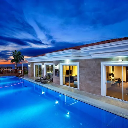 Bellis Deluxe Hotel & Heated For Winter Aqua Park-3