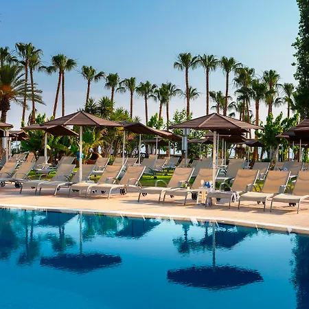 Cavo Maris Beach Hotel&Suites-3