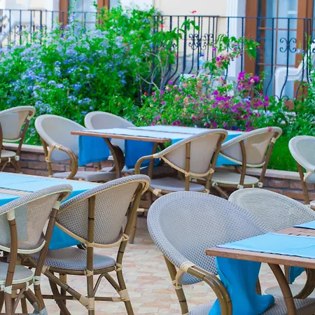 Yel Holiday Resort-2