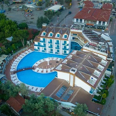 Ocean Blue High Class Hotel & Spa-3