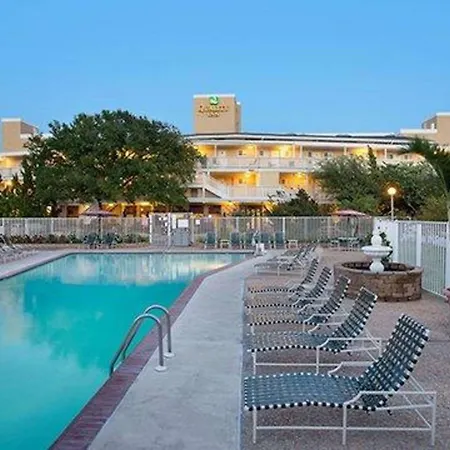 Quality Inn Oceanfront-2