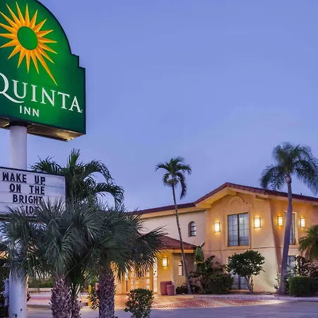 Baymont By Wyndham Fort Myers Central-3