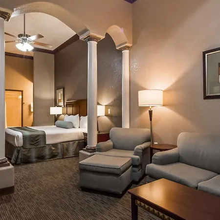 Best Western Plus Main Street Inn-3