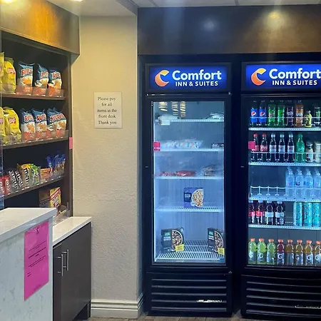 Comfort Inn & Suites Sarasota I75-2
