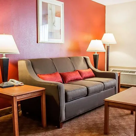 Quality Inn Lima Northeast-2