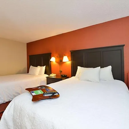 Hampton Inn Sturgis-3