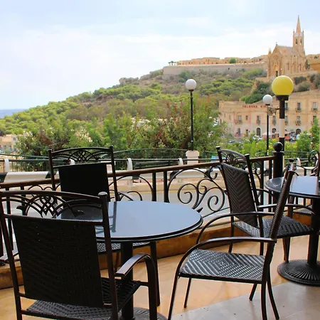 Grand Hotel Gozo-2