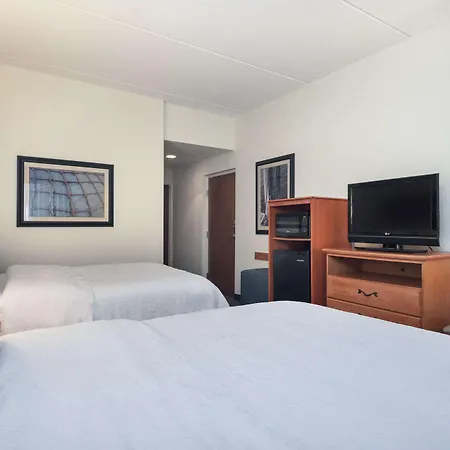 Hampton Inn Morehead City-3