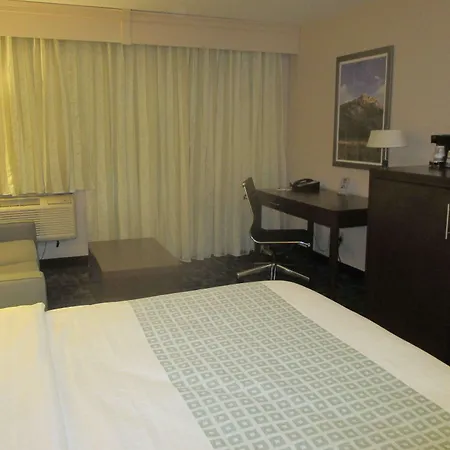Best Western Benton Harbor - St. Joseph-2