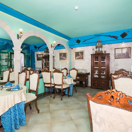 Heritage Hotel Pasike-3