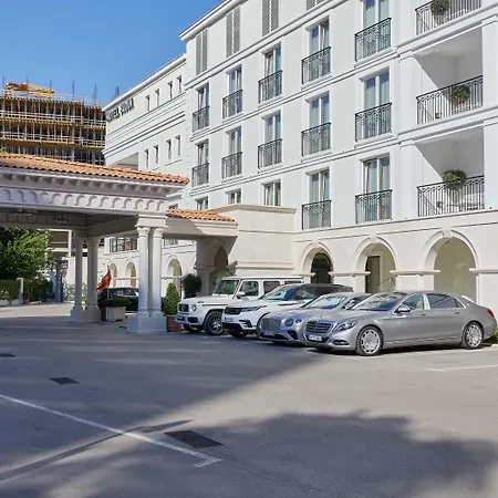 Crowne Plaza Budva By Ihg-2
