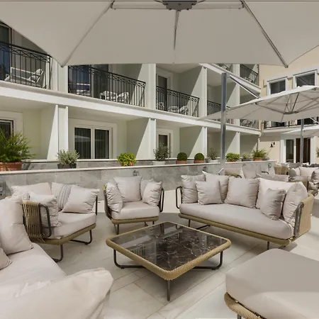 Crowne Plaza Budva By Ihg-2