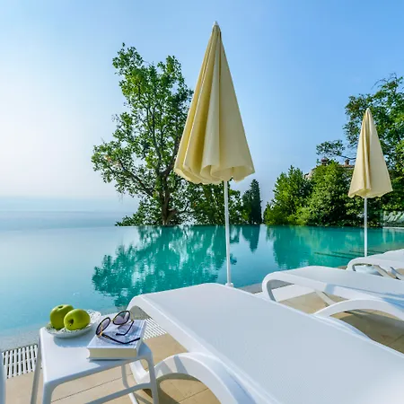 Grand Hotel Adriatic-2