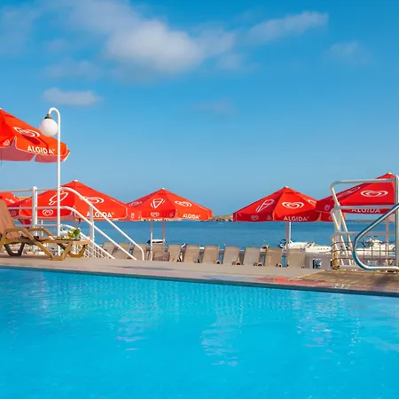 Gillieru Harbour Hotel-3