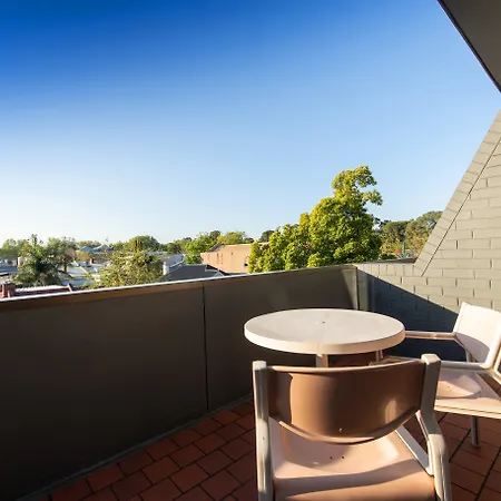 Mantra Meridien Adelaide-3