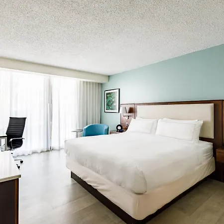 Doubletree By Hilton San Juan-2