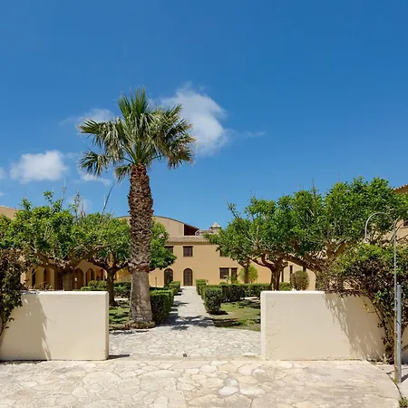 Phi Hotel La Tonnara Di Bonagia-2
