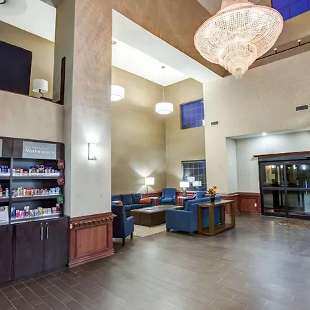 Comfort Suites Idabel-3