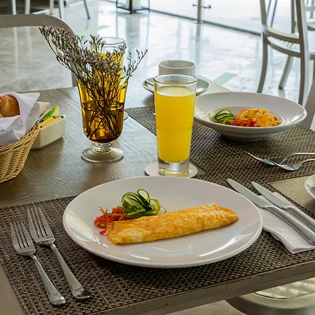 Hotel Santa Cecilia B&B-2