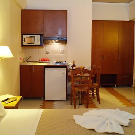 W Suites By Estia Ex Camelot-3
