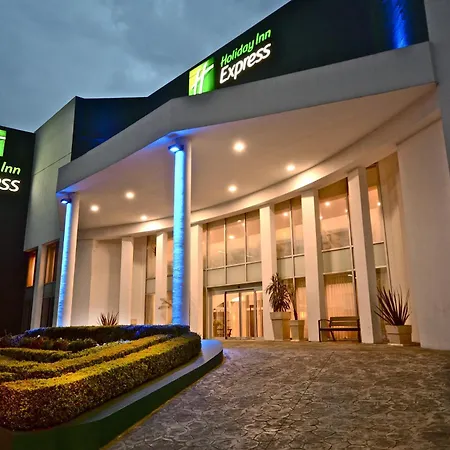Holiday Inn Express Toluca By Ihg-2