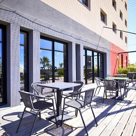 Holiday Inn Express - Marseille Airport By Ihg-2