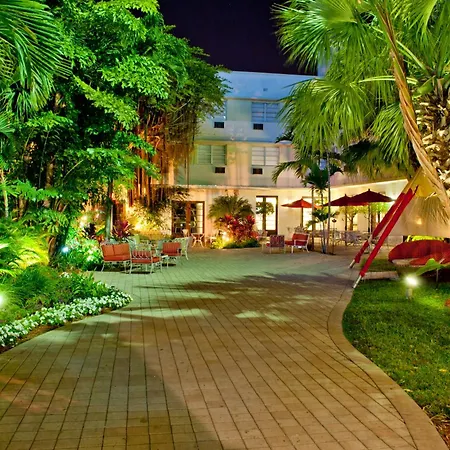 Dorchester Hotel&Suites-3
