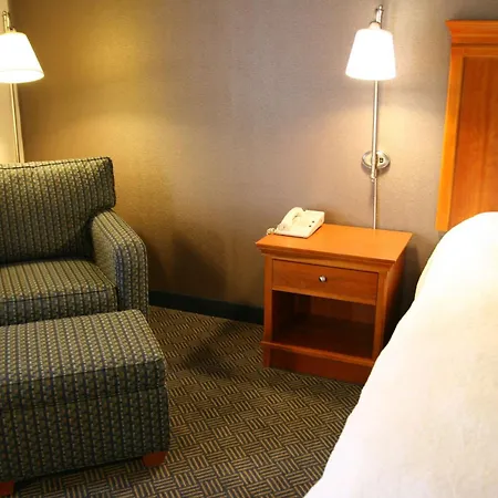 Hampton Inn San Marcos-3