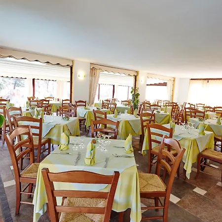 Hotel Cala Mirto-2
