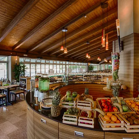 Park Hotel Marinetta - Beach & Spa-3
