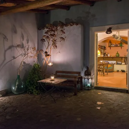 Hotel La Locanda Del Postino-3