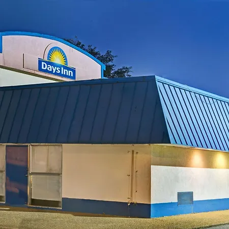 Days Inn By Wyndham Elizabeth City-2