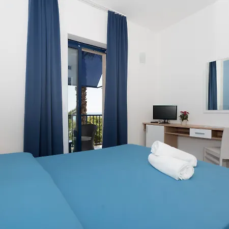 Ticho'S Greenblu Hotel-3