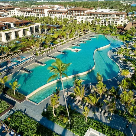 Lopesan Costa Bávaro Resort, Spa&Casino-2