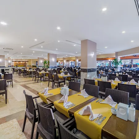 Justiniano Park Conti-3
