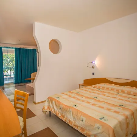 Royal Bay Hotel-3