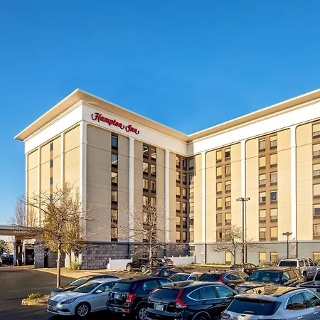 Hampton Inn Boston Logan Airport-2