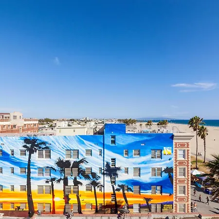 Venice Suites-3