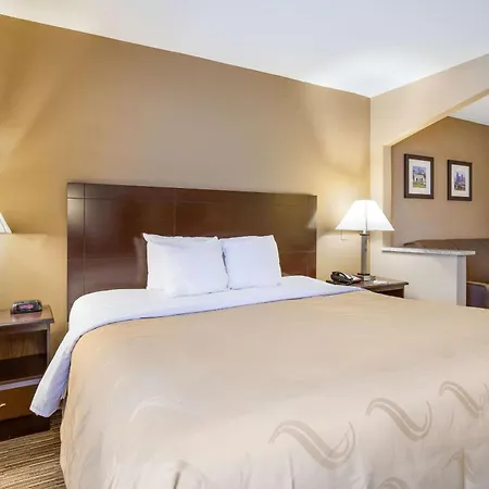 Quality Inn I-70 Near Kansas Speedway-2