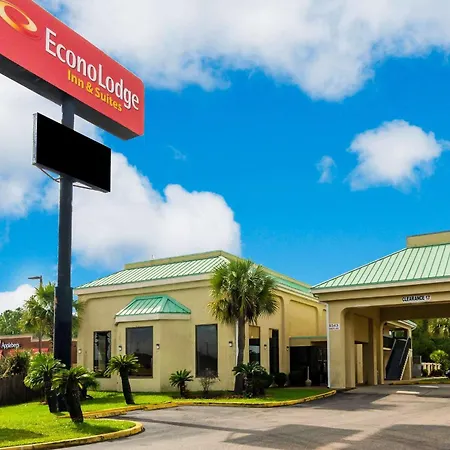 Econo Lodge Inn & Suites Gulfport Airport-2