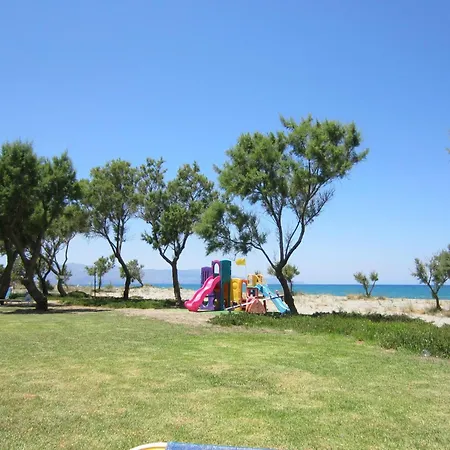 Lito Beach Hotel-3