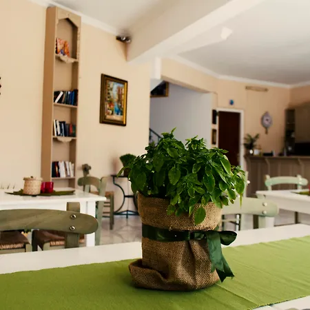 Hotel Aegina-2