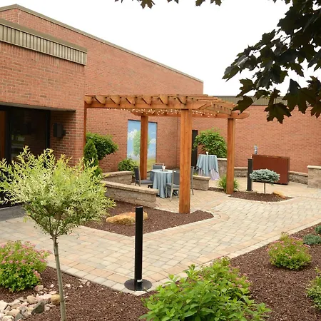Doubletree By Hilton Hotel Syracuse-2