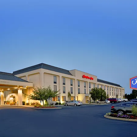 Hampton Inn Seekonk-2
