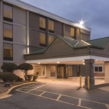 Country Inn & Suites By Radisson, North Little Rock, Ar-2
