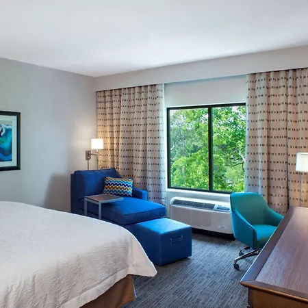 Hampton Inn Gulf Shores-2