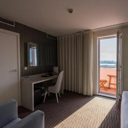THE ONE Grand Hotel da Póvoa - by MHMB Hospitality-2